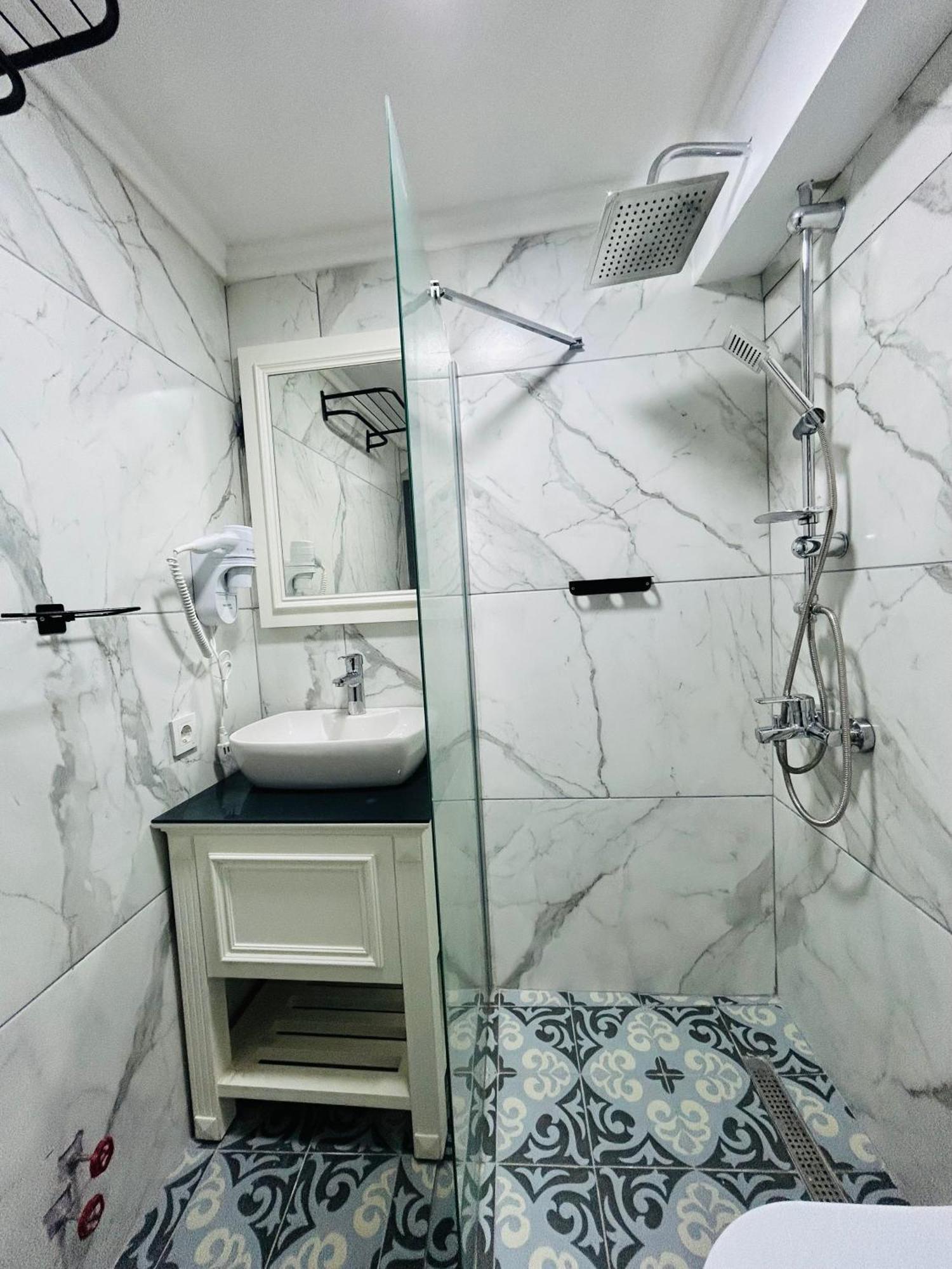 Отель Soho Ayvalik Beach House Kucukkoy  Экстерьер фото