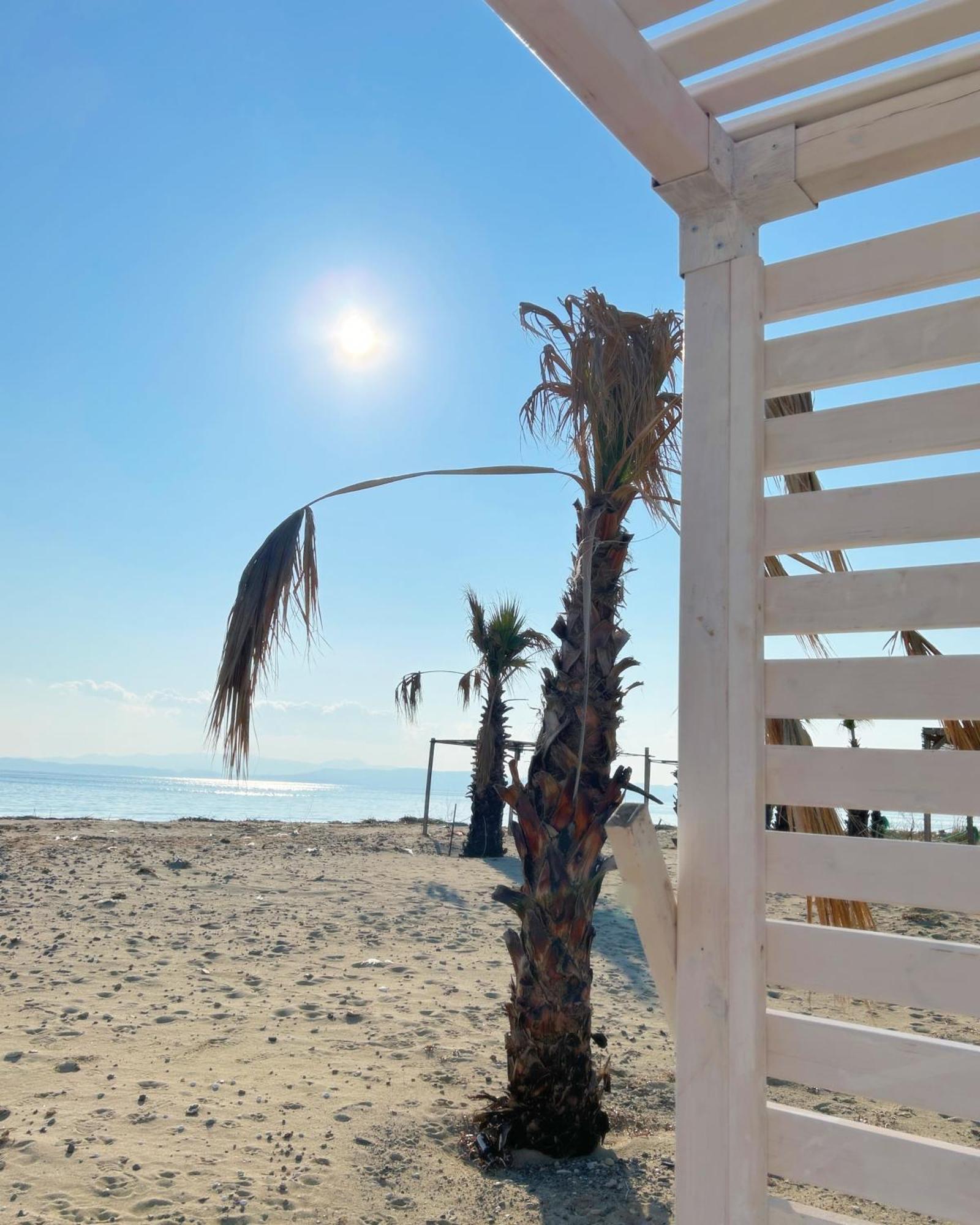 Отель Soho Ayvalik Beach House Kucukkoy  Экстерьер фото